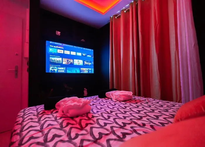 La Golden Room