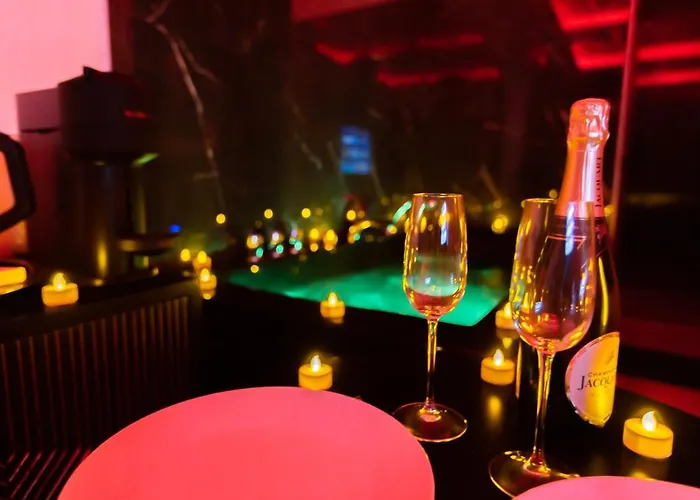 La Golden Room